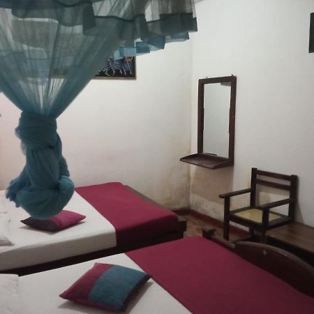 Bevary City Hotel أنرادابورام المظهر الخارجي الصورة